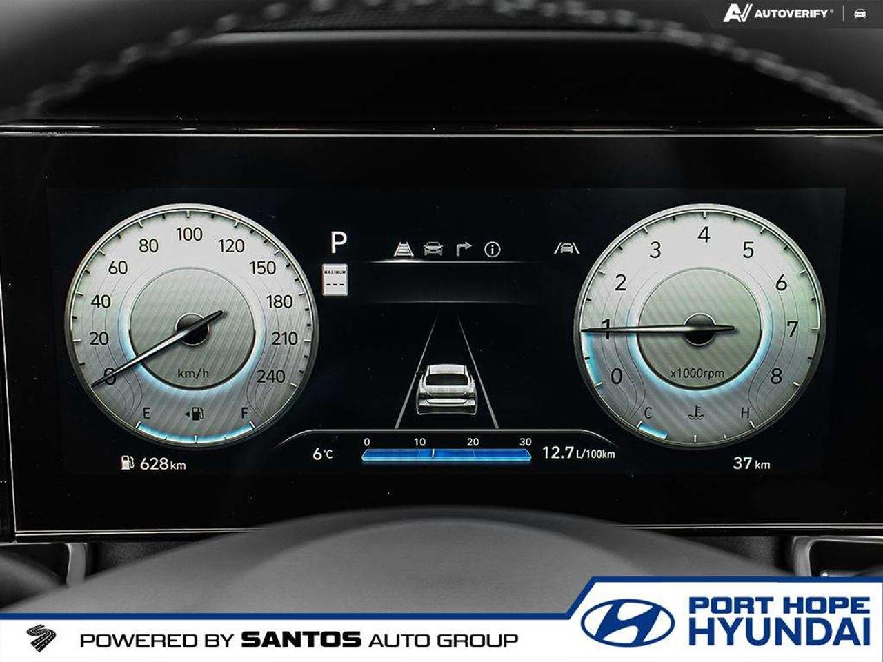 2026 Hyundai Elantra Luxury IVT Photo