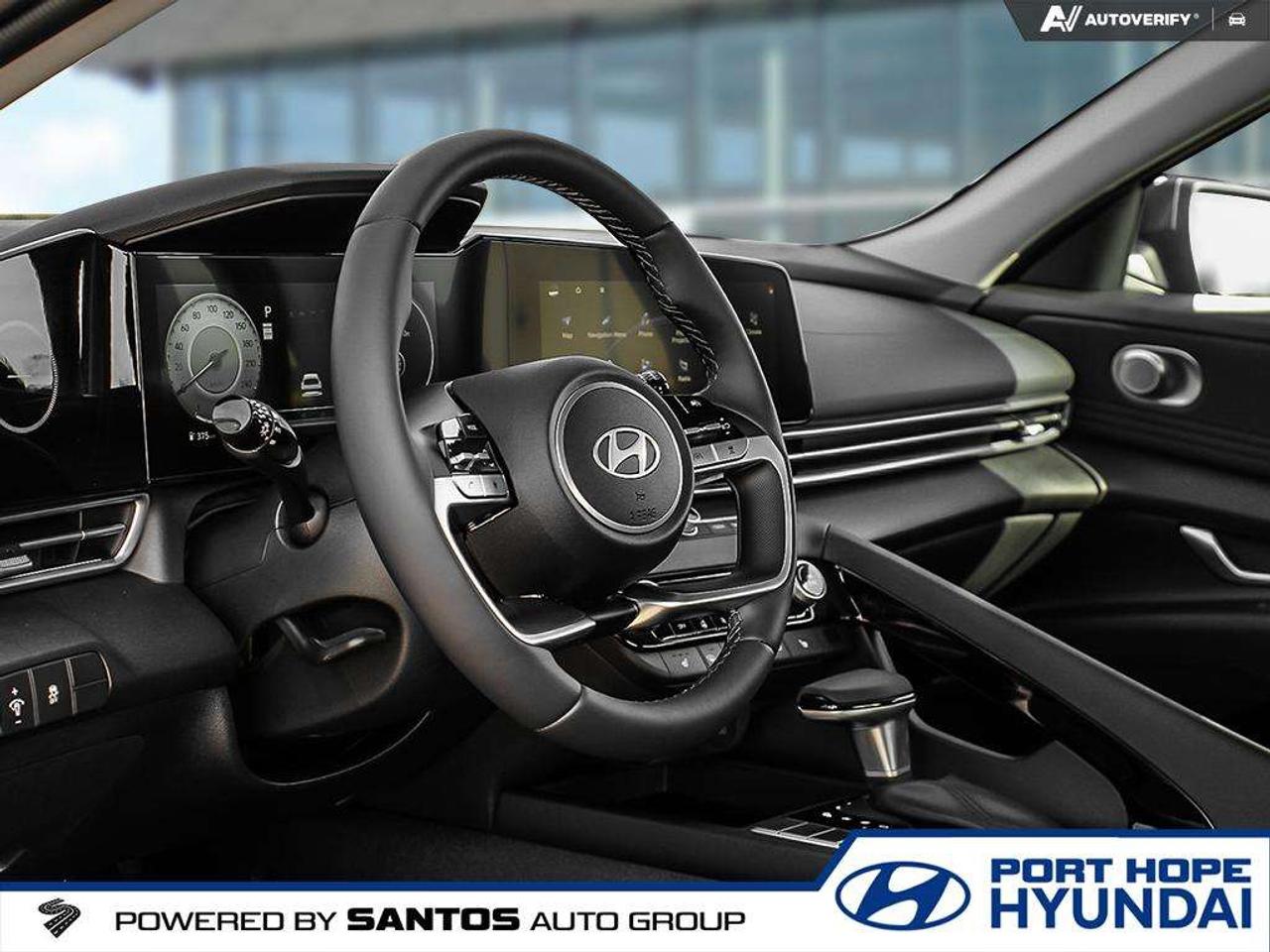 2026 Hyundai Elantra Luxury IVT Photo