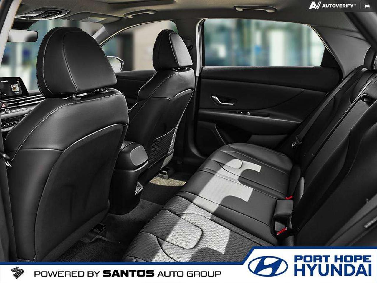 2026 Hyundai Elantra Luxury IVT Photo