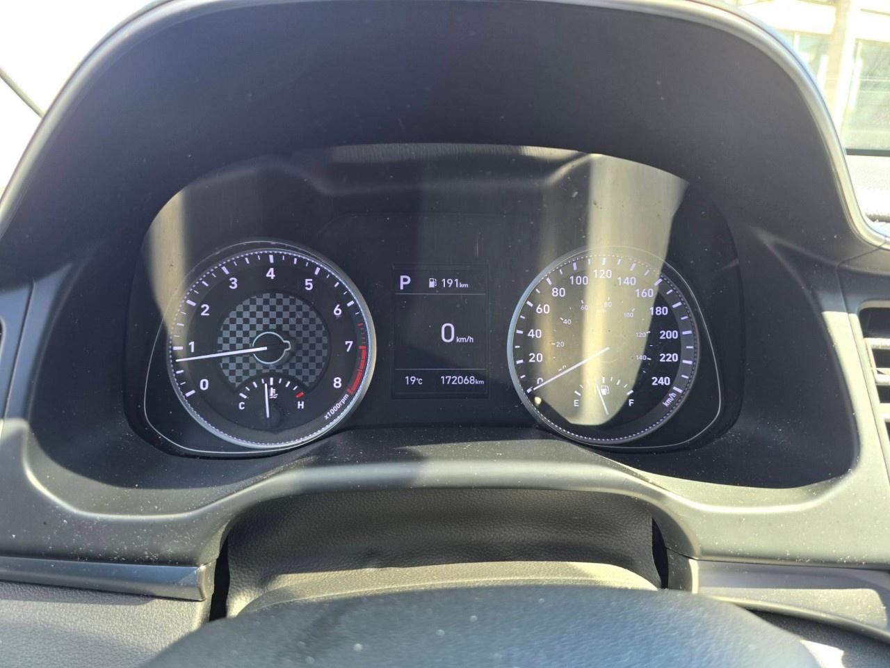 2020 Hyundai Elantra Preferred IVT Photo