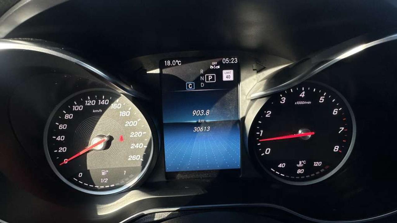 2023 Mercedes-Benz GLC 300 4MATIC AWD SUNROOF HEATED STEERING WHEEL Photo