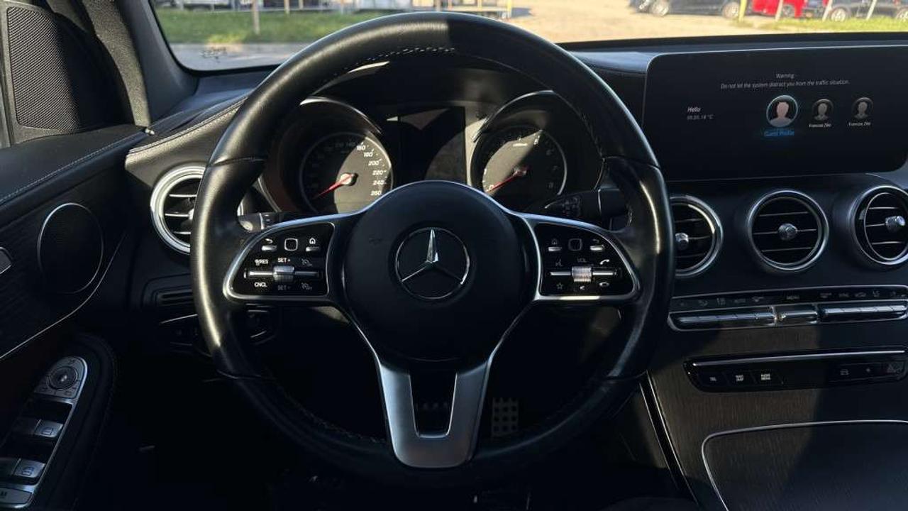 2023 Mercedes-Benz GLC 300 4MATIC AWD SUNROOF HEATED STEERING WHEEL Photo