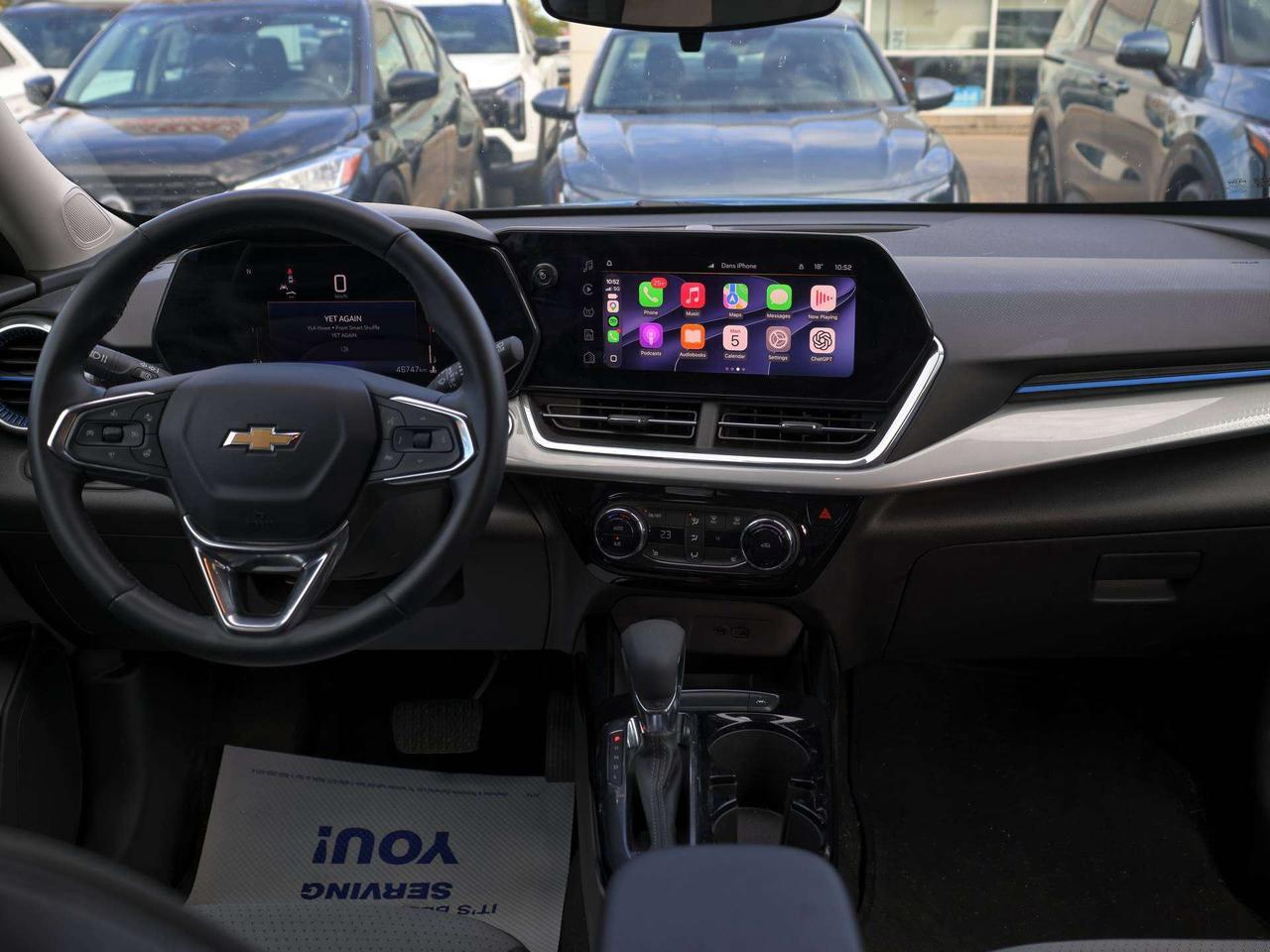 2025 Chevrolet Trax LT Photo