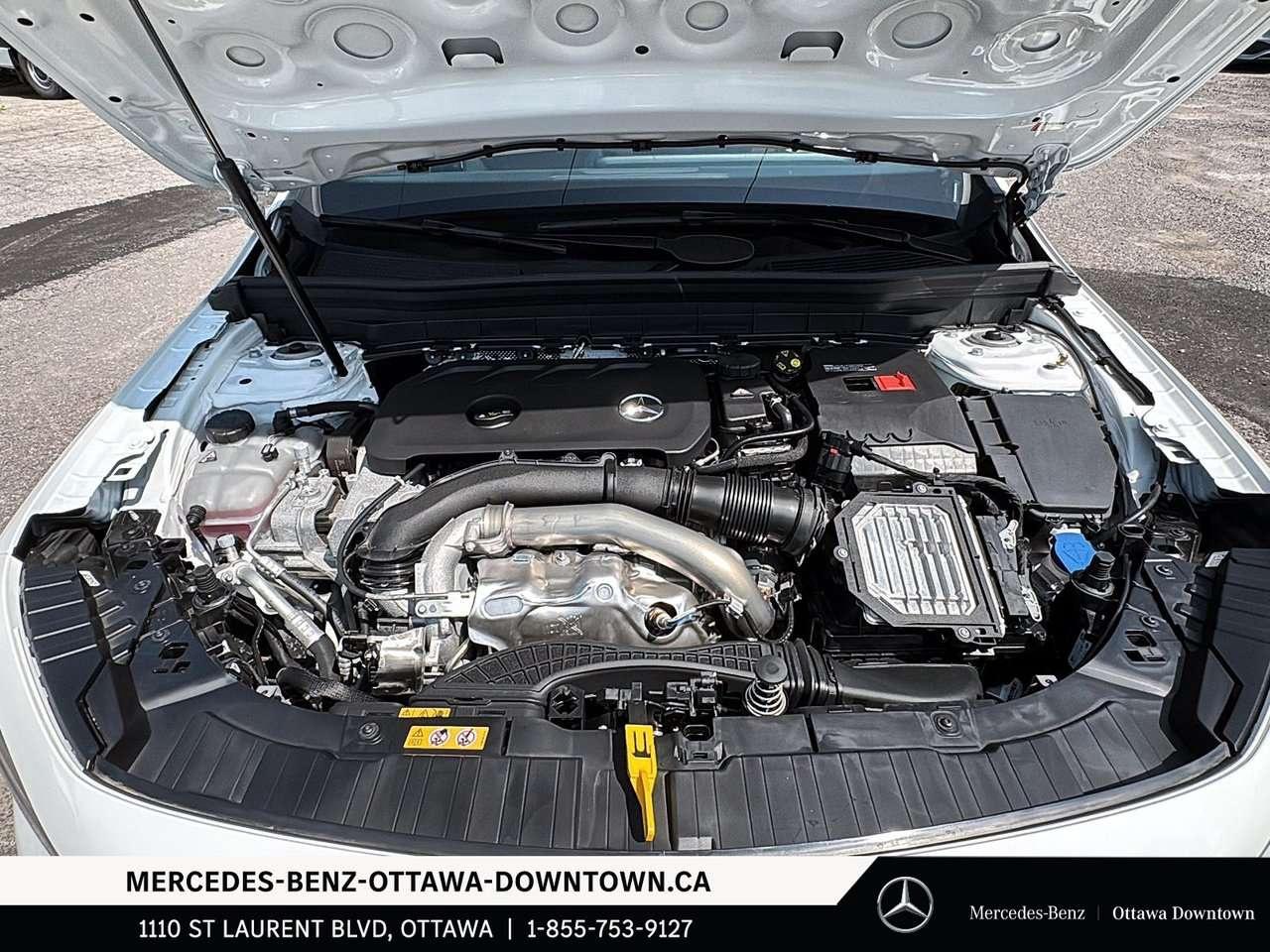 2026 Mercedes-Benz GLB 4MATIC SUV Photo