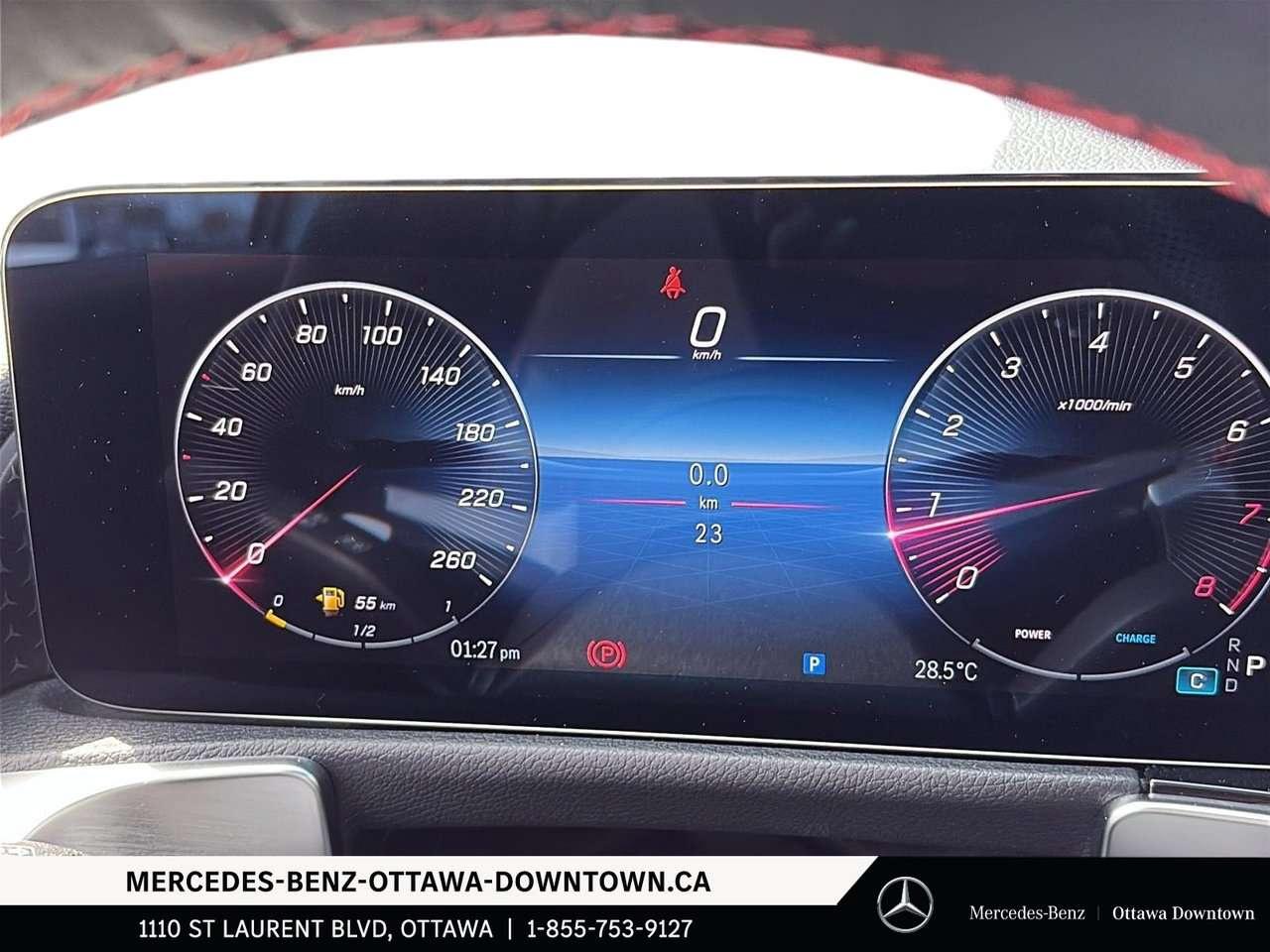 2026 Mercedes-Benz GLB 4MATIC SUV Photo