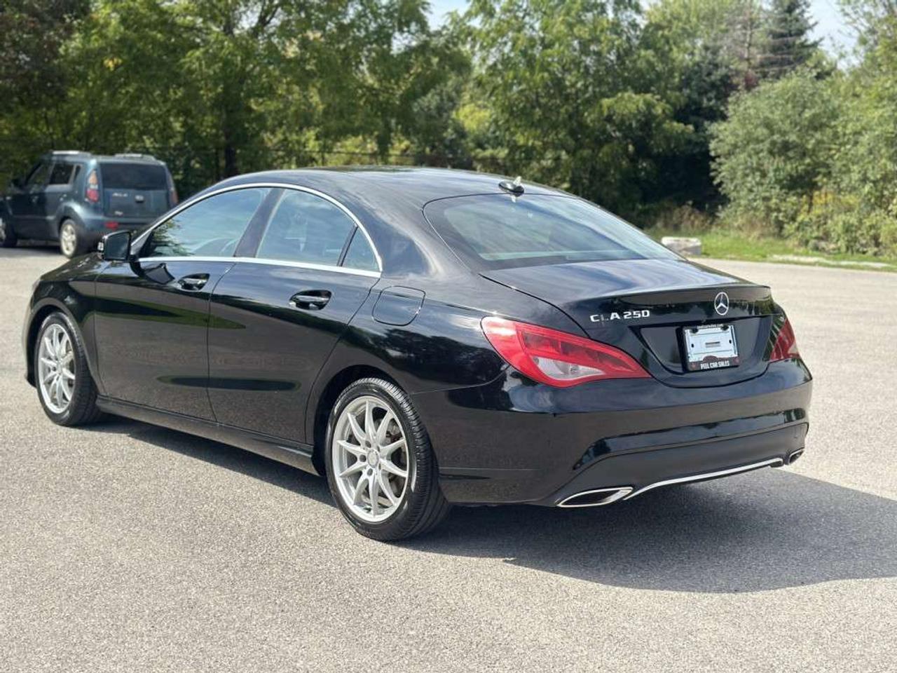 2017 Mercedes-Benz C-Class CLA250 AWD   Leather   Alloys   Low Kms. Photo