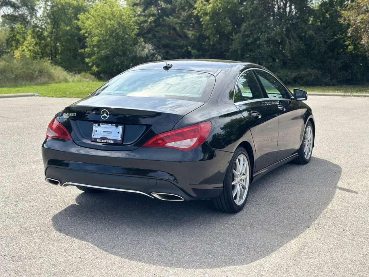 2017 Mercedes-Benz C-Class CLA250 AWD   Leather   Alloys   Low Kms. Photo