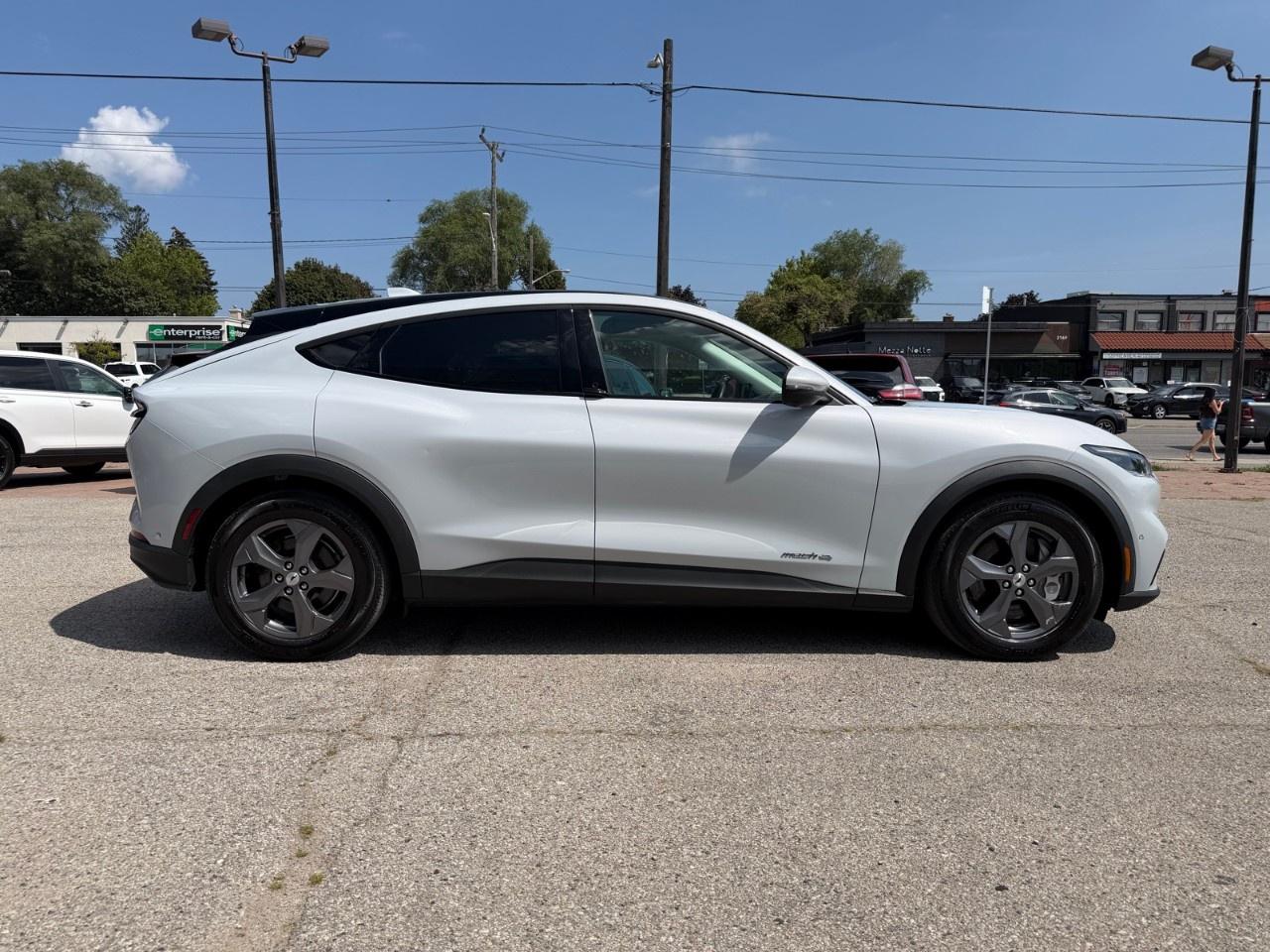 2022 Ford Mustang Mach-E Select AWD Photo