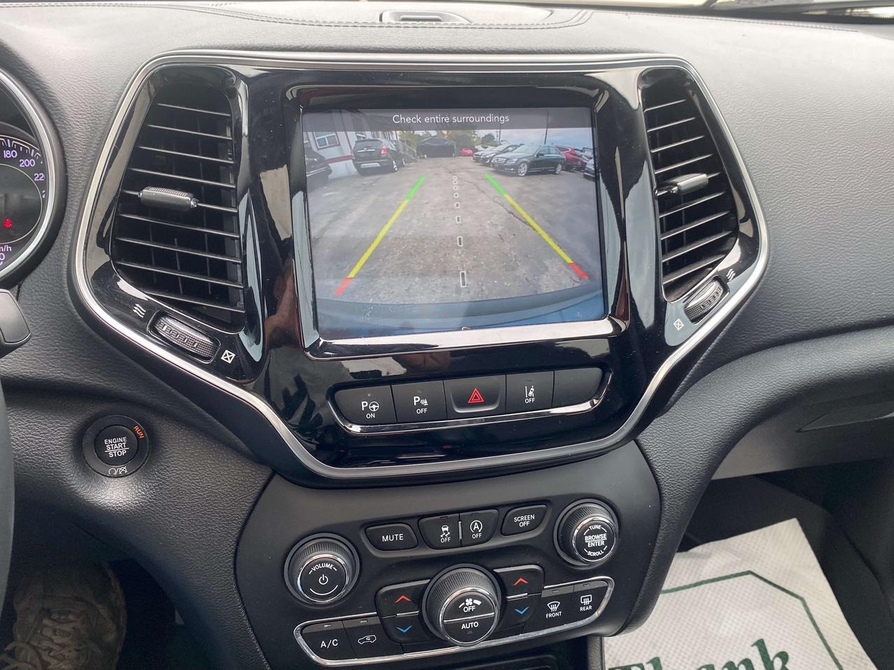 2019 Jeep Cherokee Limited Photo