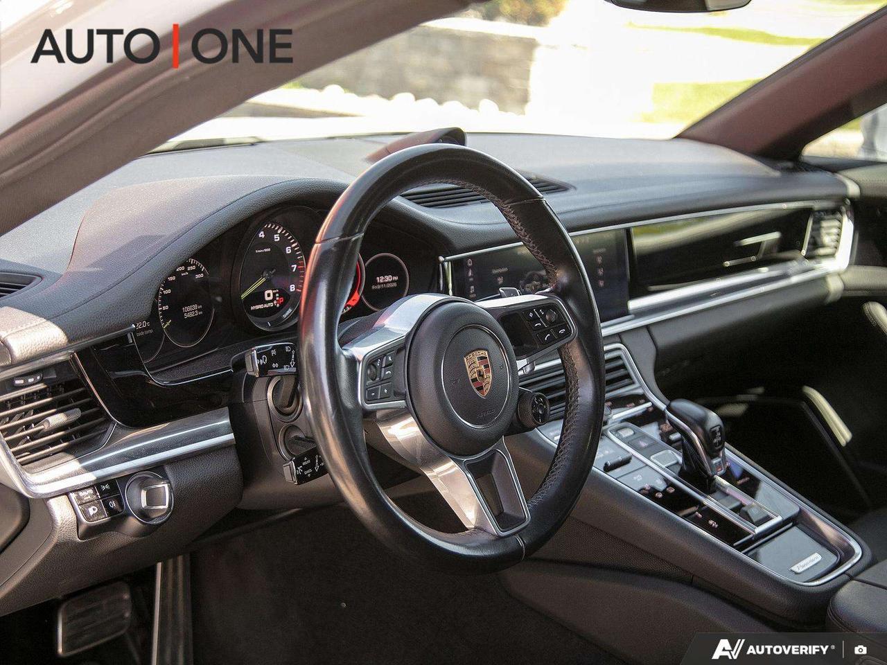 2018 Porsche Panamera AWD   E-Hybrid   2.9 V6 Photo