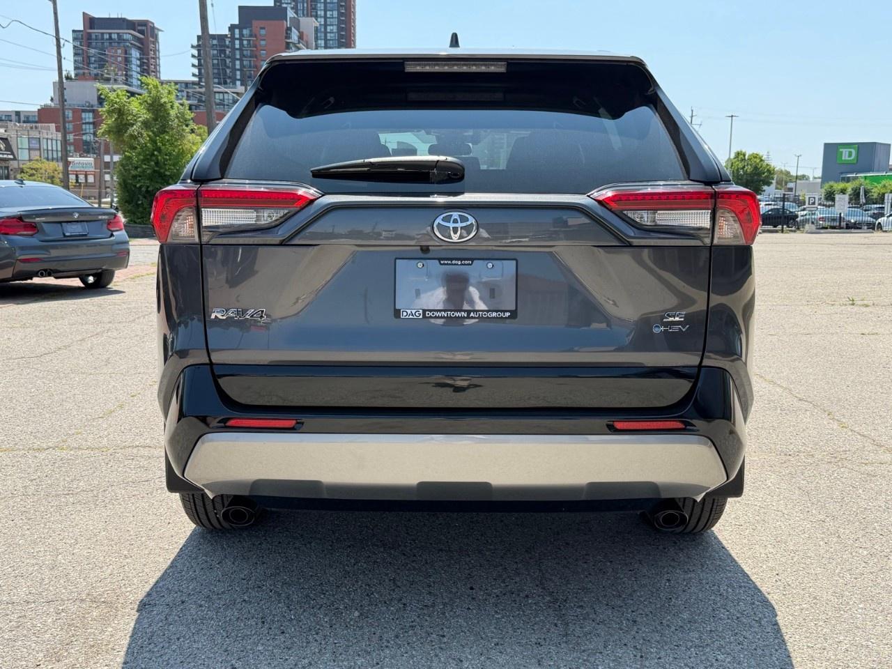 2025 Toyota RAV4 Hybrid SE AWD Photo