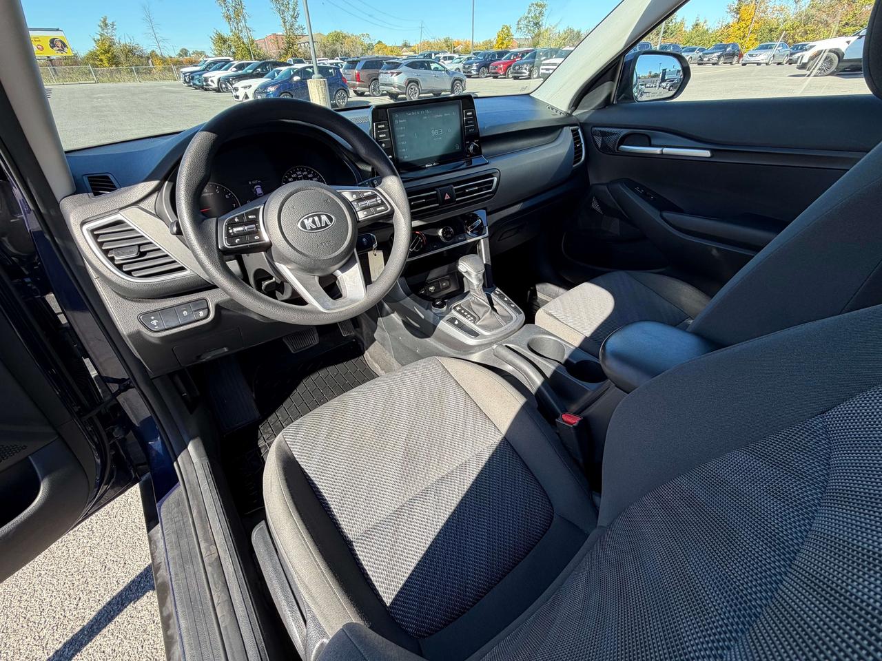 2021 Kia Seltos LX Photo