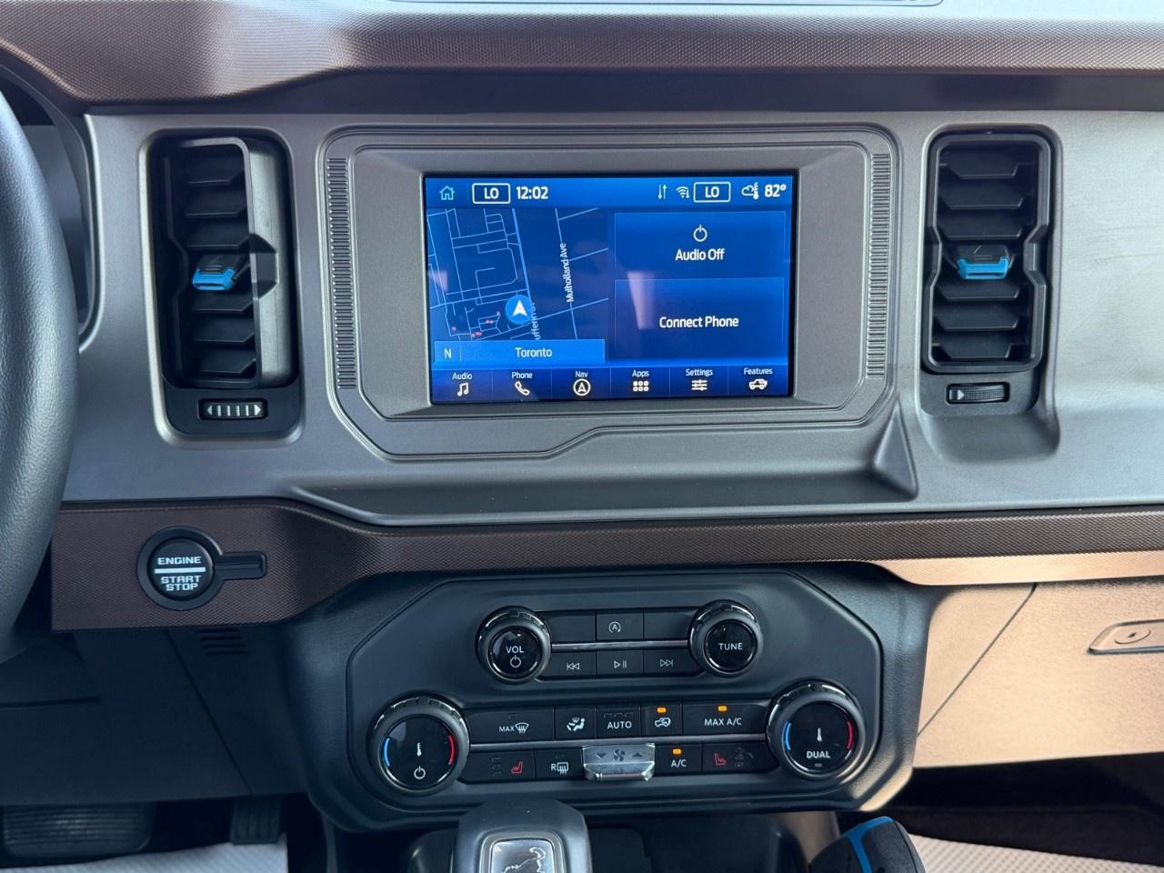 2022 Ford Bronco  Photo