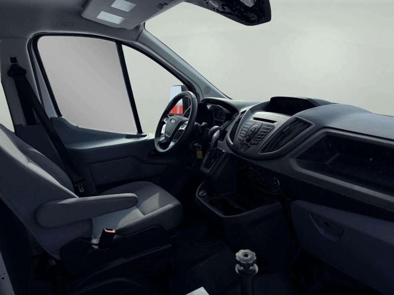2018 Ford Others T-150 138 8600 Gvwr SRW Photo