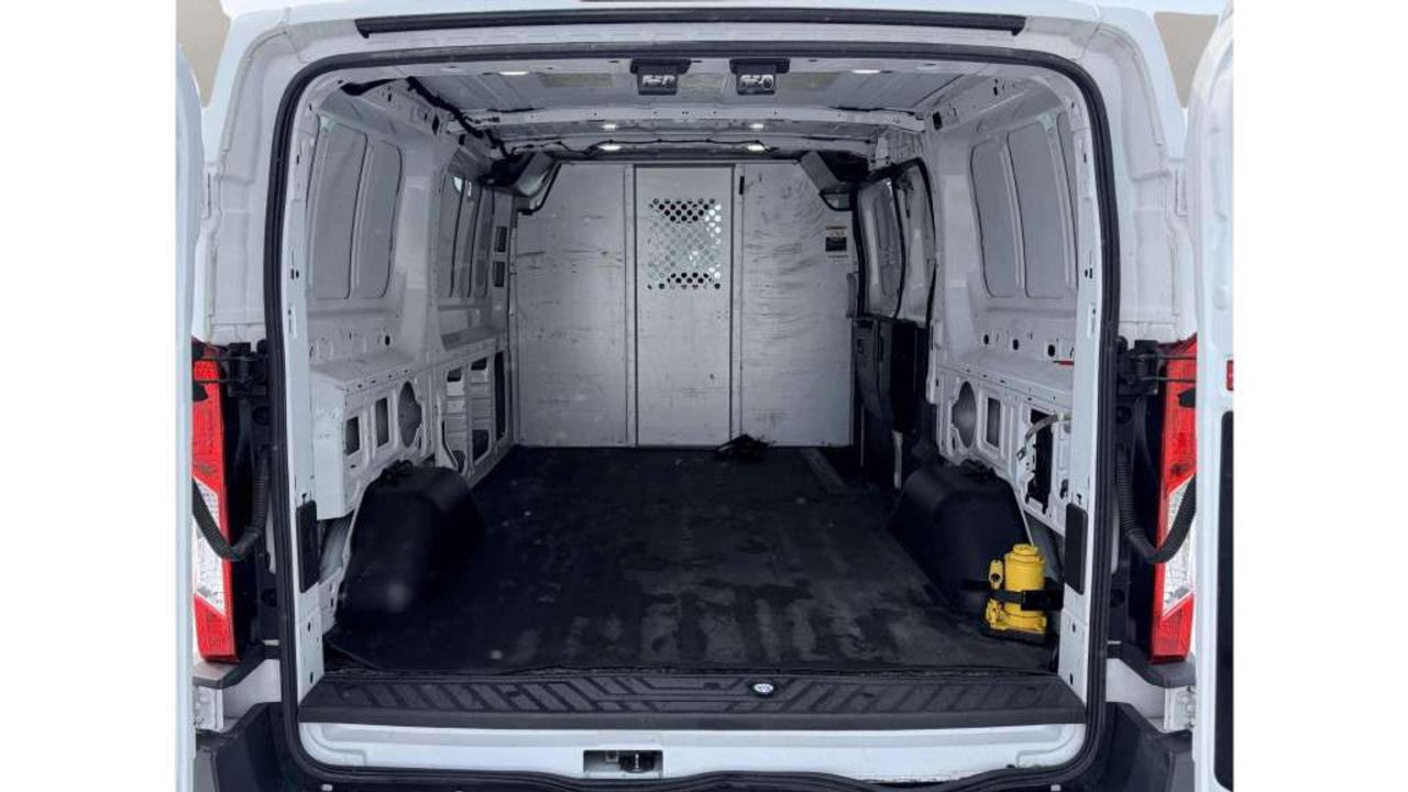 2018 Ford Others T-150 138 8600 Gvwr SRW Photo