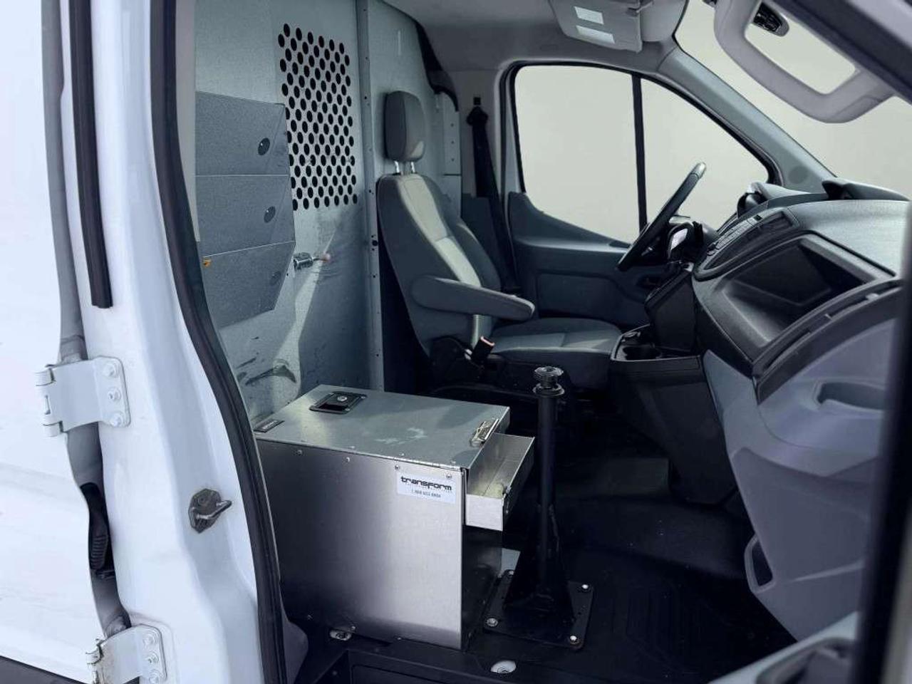 2018 Ford Others T-150 138 8600 Gvwr SRW Photo