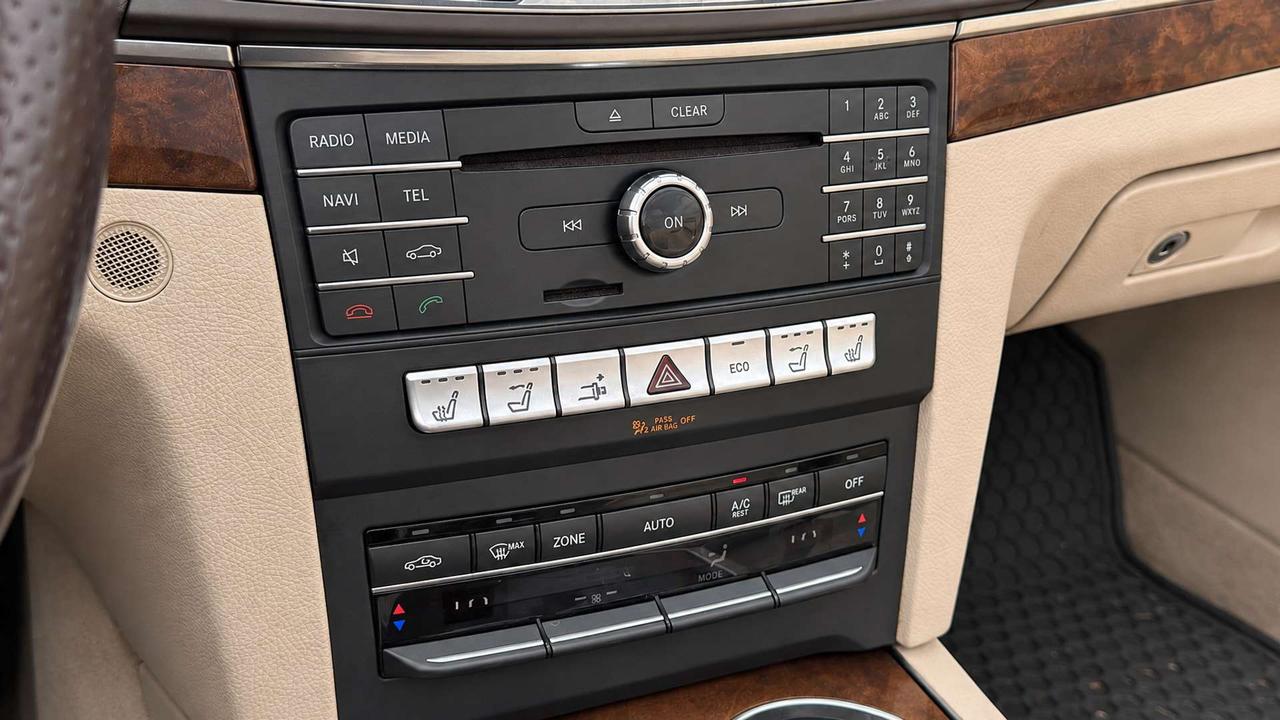 2016 Mercedes-Benz E-Class E 400   Certified   No Accident Photo