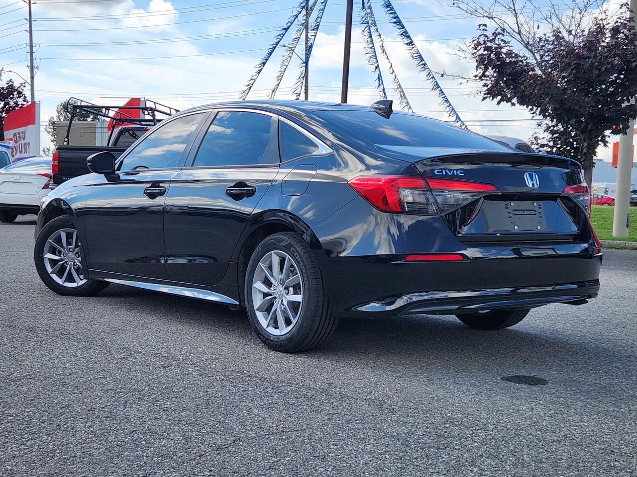2022 Honda Civic EX 4dr Sedan Photo