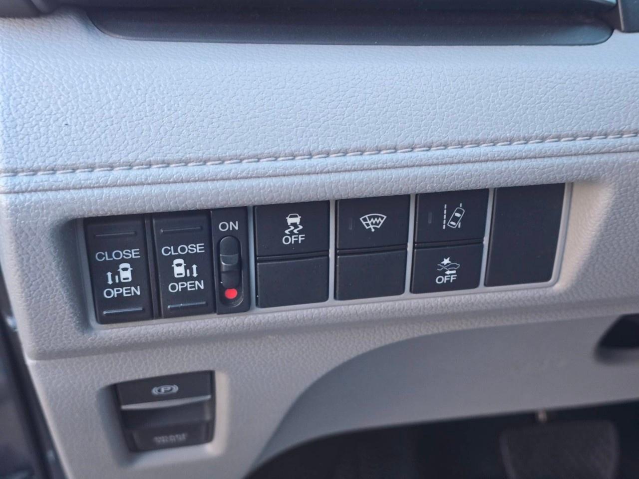 2018 Honda Odyssey EX Auto Photo