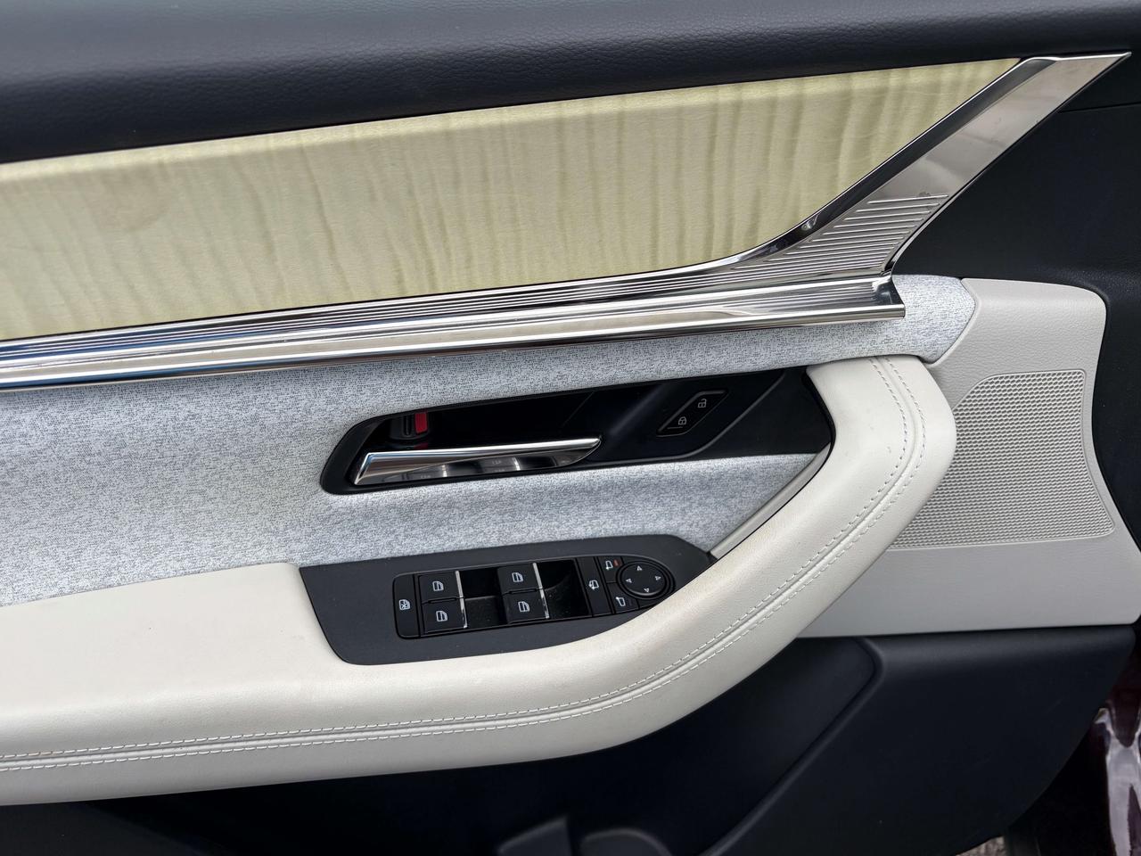 2024 Mazda CX-90 MHEV Signature Photo