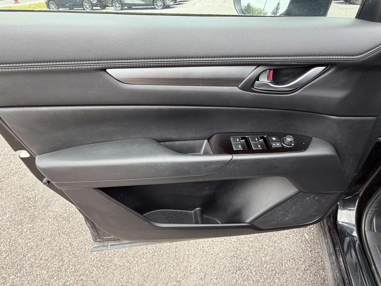 2025 Mazda CX-5 GS Photo