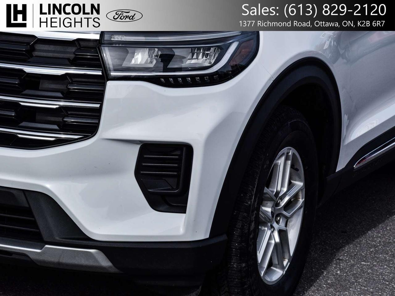 2025 Ford Explorer Active Photo