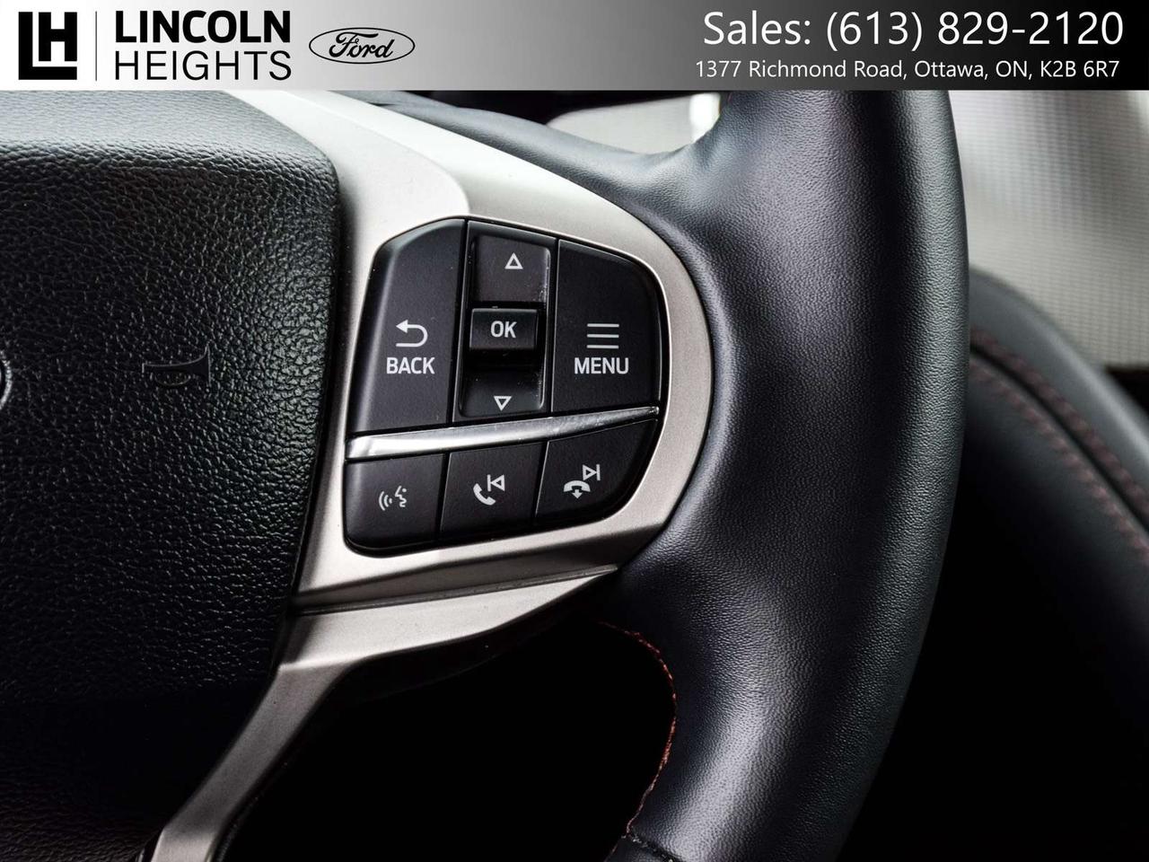 2025 Ford Explorer Active Photo