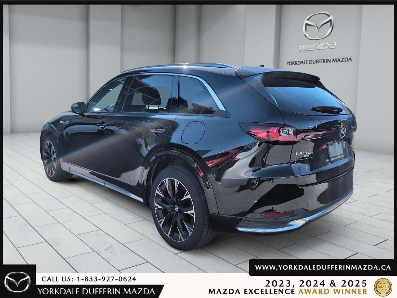 2025 Mazda CX-90 MHEV Signature Photo3