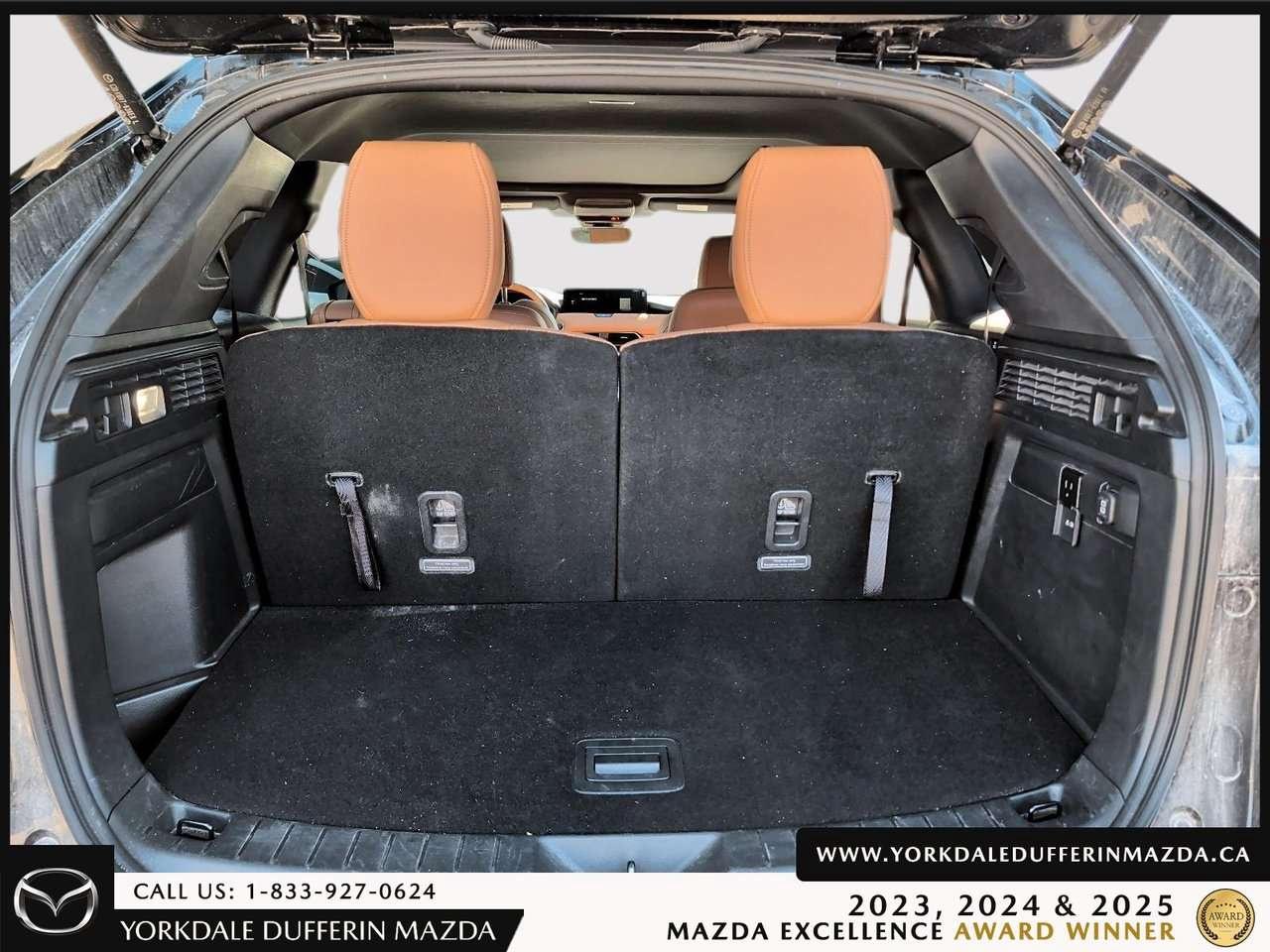 2025 Mazda CX-90 MHEV Signature Photo