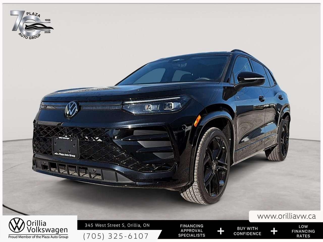 2026 Volkswagen Tiguan Comfortline R-Line Black Edition Panoramic Roof   4MOTION AWD   R-Line Black / Photo