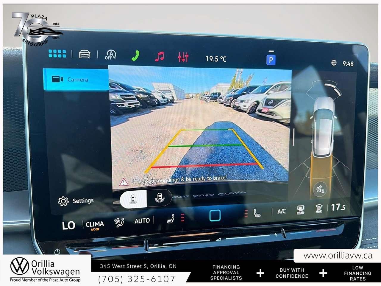 2026 Volkswagen Tiguan Comfortline R-Line Black Edition Panoramic Roof   4MOTION AWD   R-Line Black / Photo