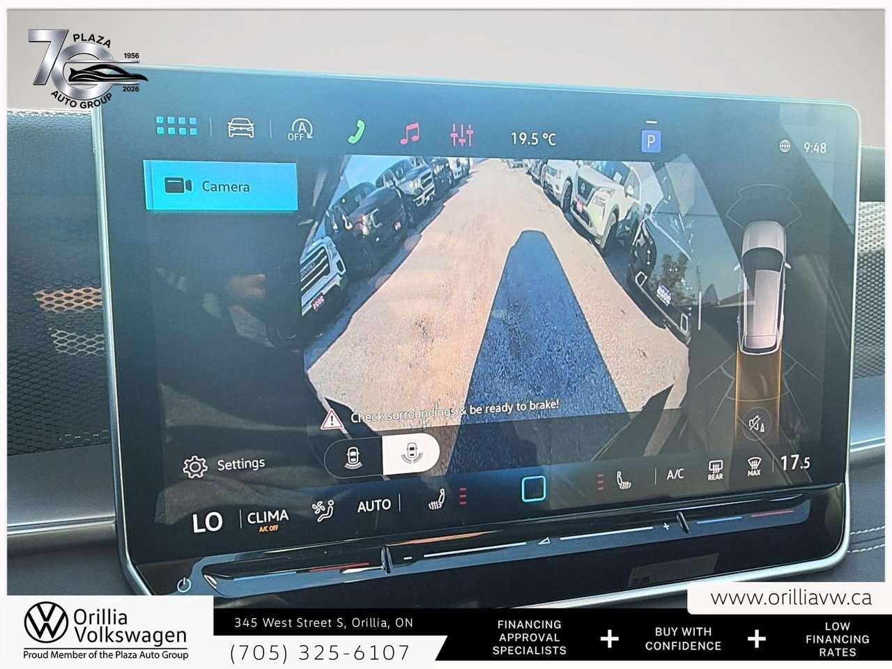 2026 Volkswagen Tiguan Comfortline R-Line Black Edition Panoramic Roof   4MOTION AWD   R-Line Black / Photo