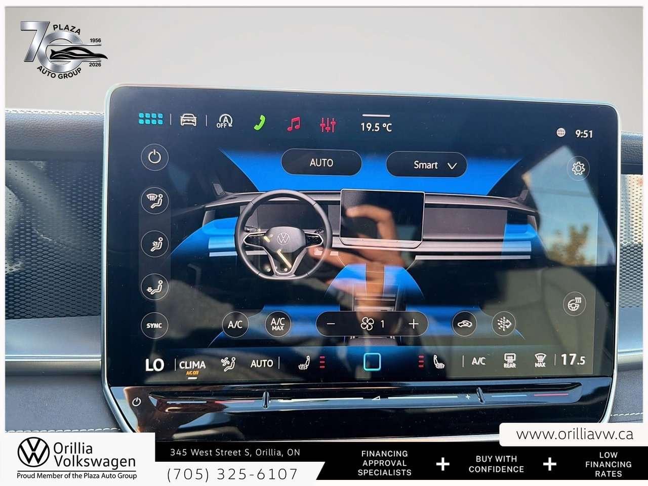 2026 Volkswagen Tiguan Comfortline R-Line Black Edition Panoramic Roof   4MOTION AWD   R-Line Black / Photo