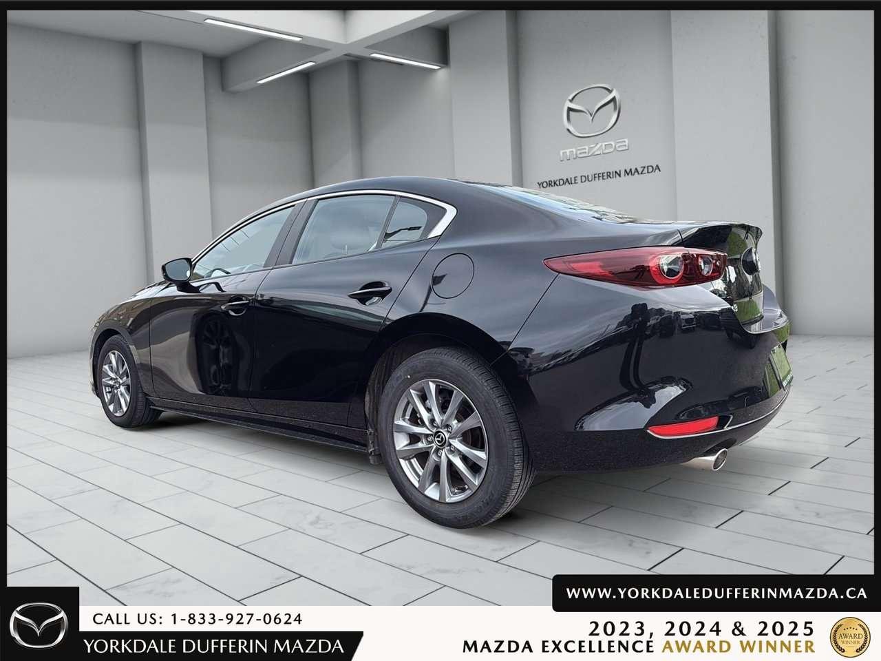 2025 Mazda 3 GX Photo