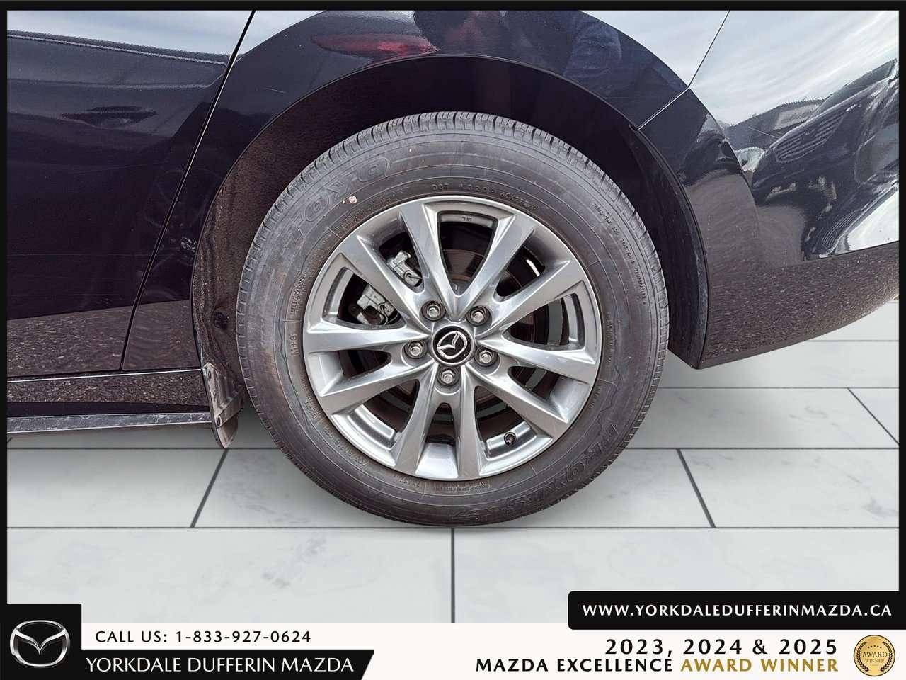 2025 Mazda 3 GX Photo