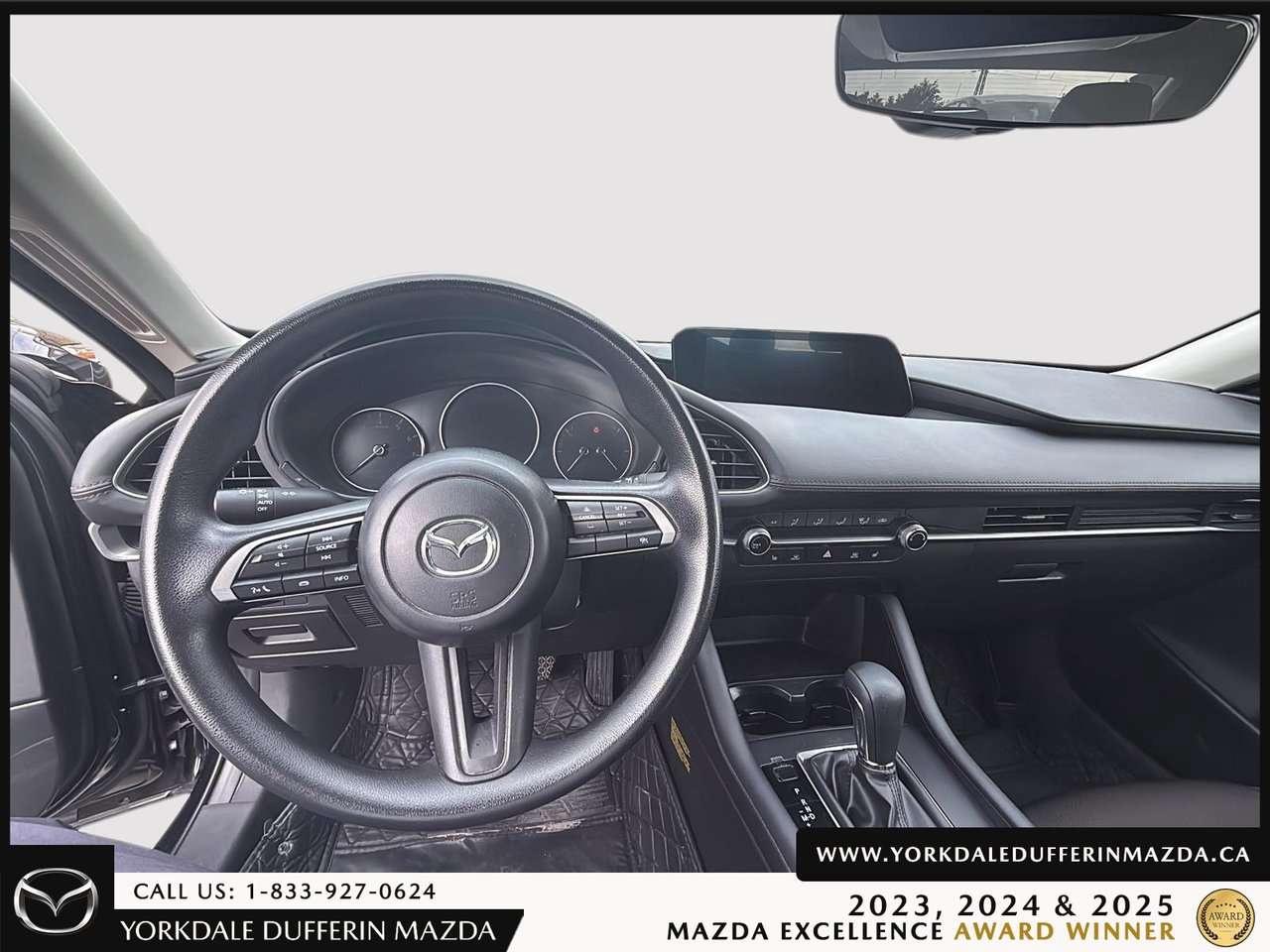2025 Mazda 3 GX Photo