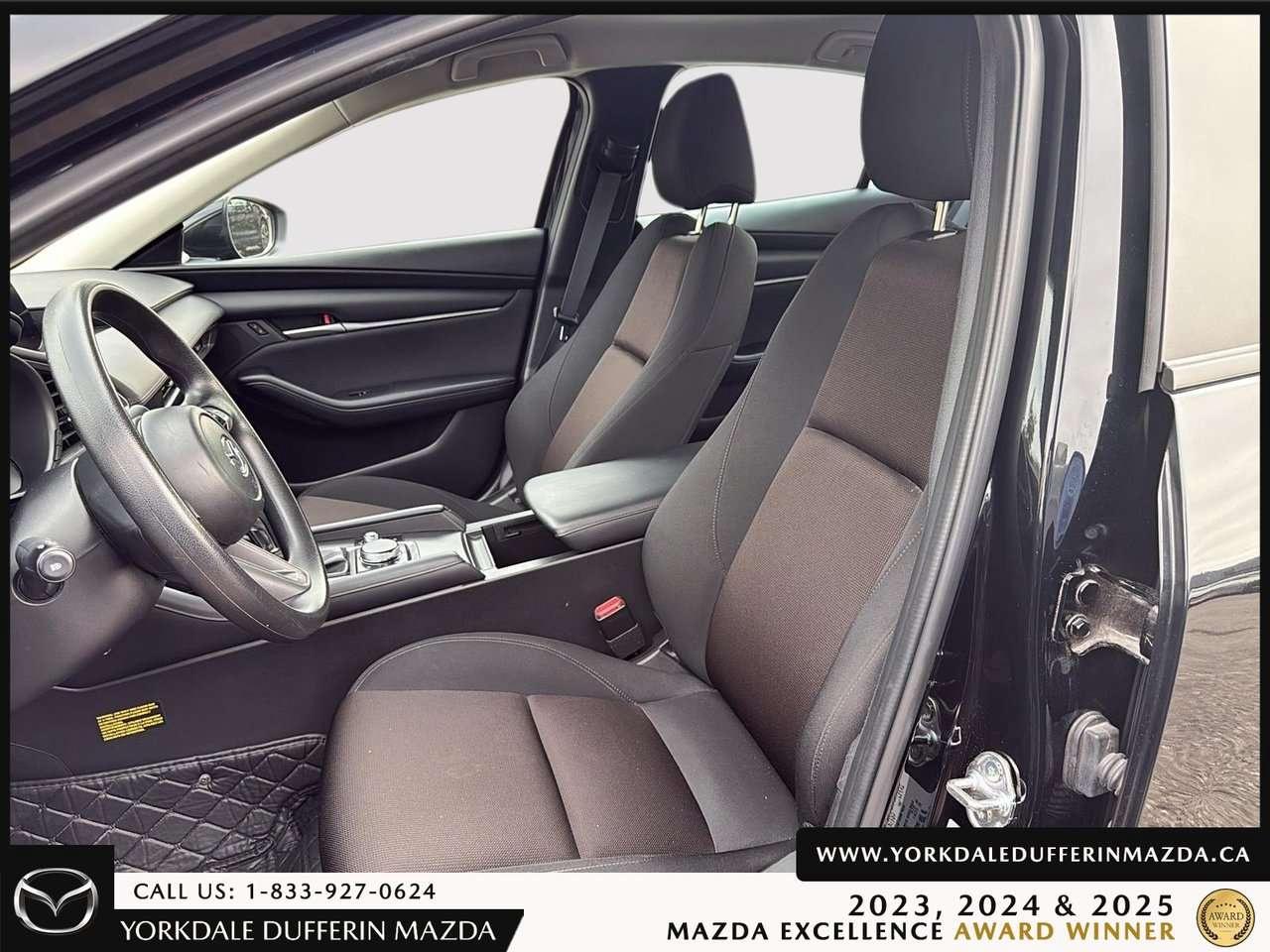 2025 Mazda 3 GX Photo