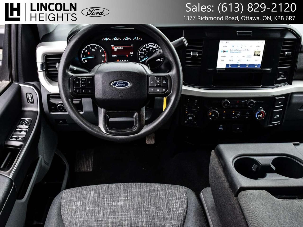 2026 Ford F-250 SUPER DUTY  Photo