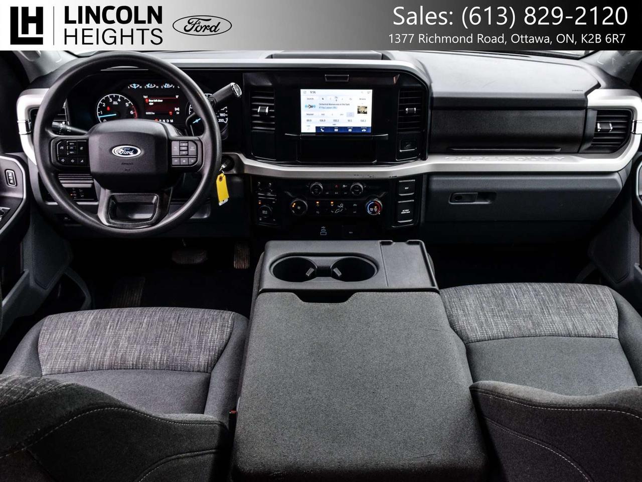 2026 Ford F-250 SUPER DUTY  Photo