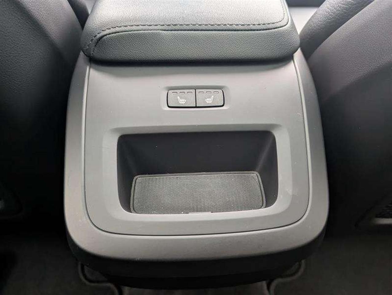 2023 Volvo XC60 B6 Plus   Climate   20s   Clean   1 Owner Photo