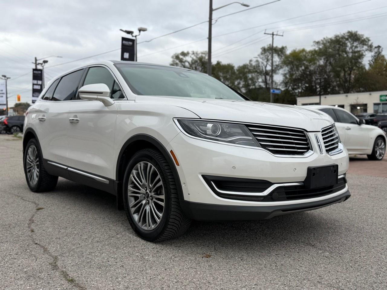2017 Lincoln MKX AWD 4DR RESERVE Photo