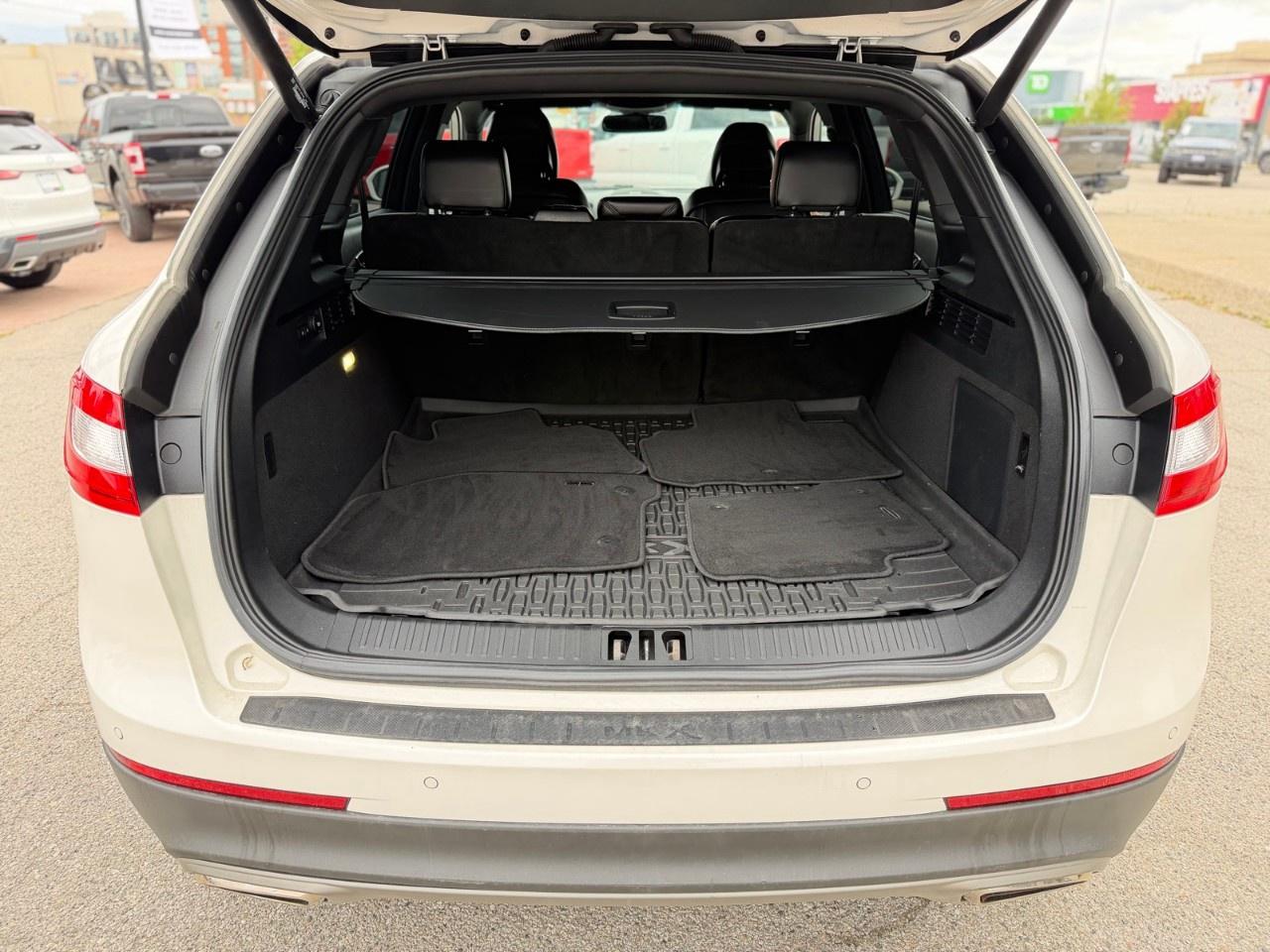 2017 Lincoln MKX AWD 4DR RESERVE Photo