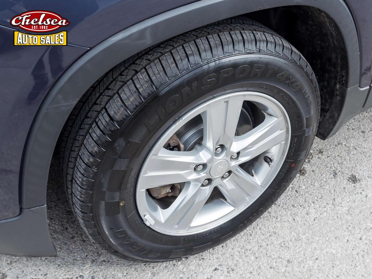 2019 Chevrolet Trax LS FWD Photo