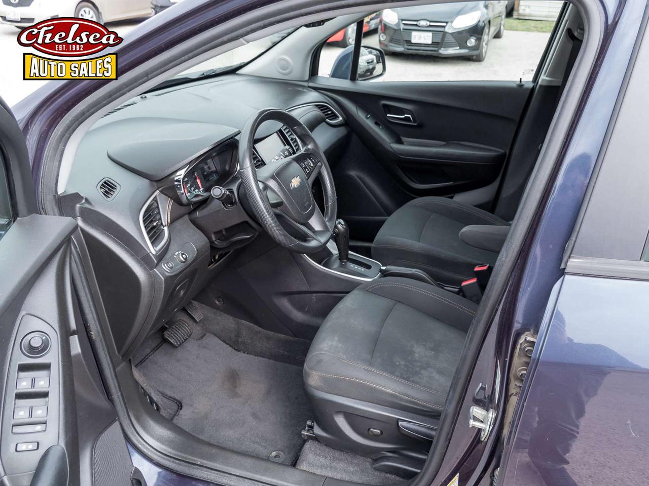 2019 Chevrolet Trax LS FWD Photo