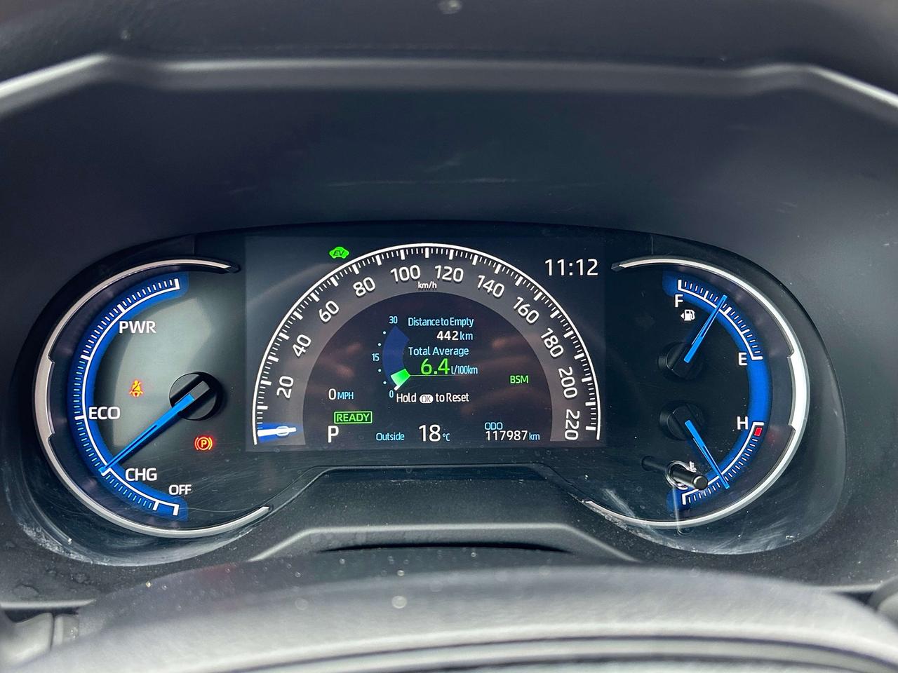 2023 Toyota RAV4 LE Photo