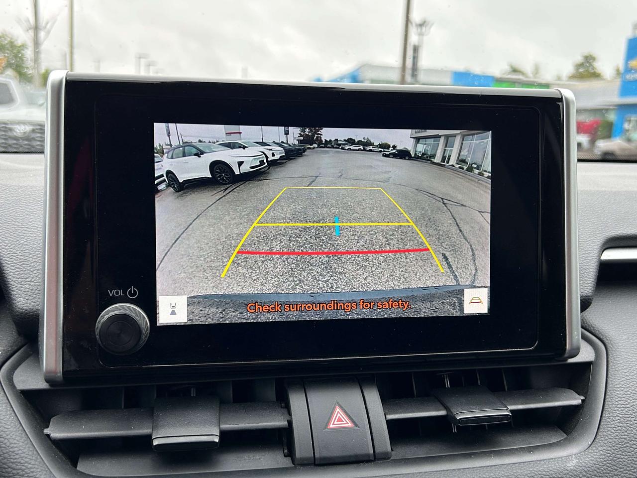 2023 Toyota RAV4 LE Photo