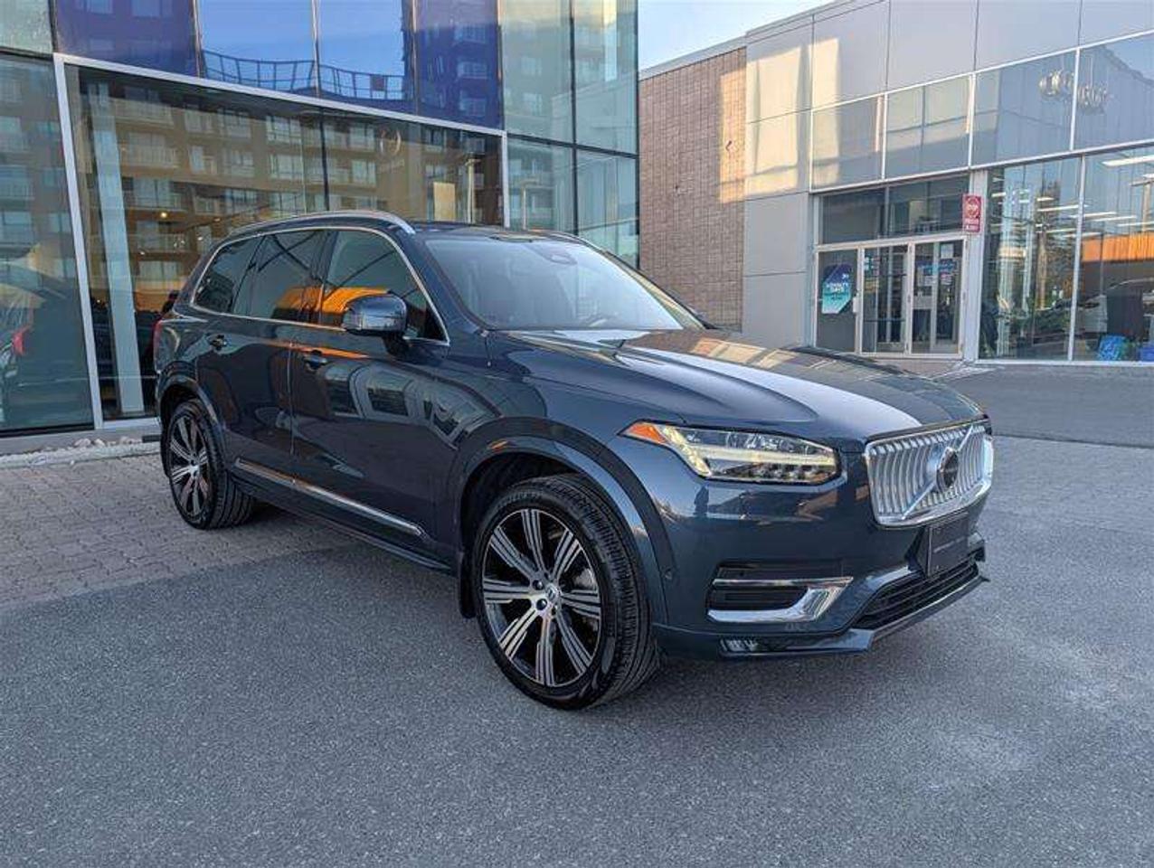 2025 Volvo XC90 B6 Ultra   Lounge   Tow   Low KM   Clean Photo