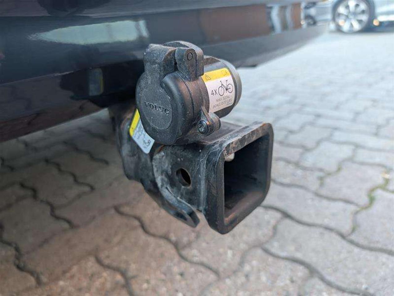 2025 Volvo XC90 B6 Ultra   Lounge   Tow   Low KM   Clean Photo