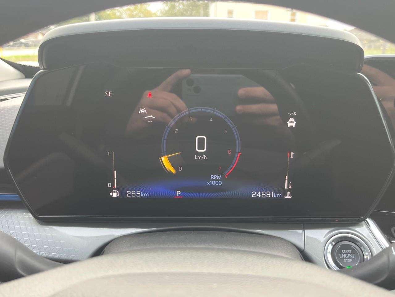 2025 Chevrolet Trax LT SUNROOF PKG CPO RATES APPLY! Photo