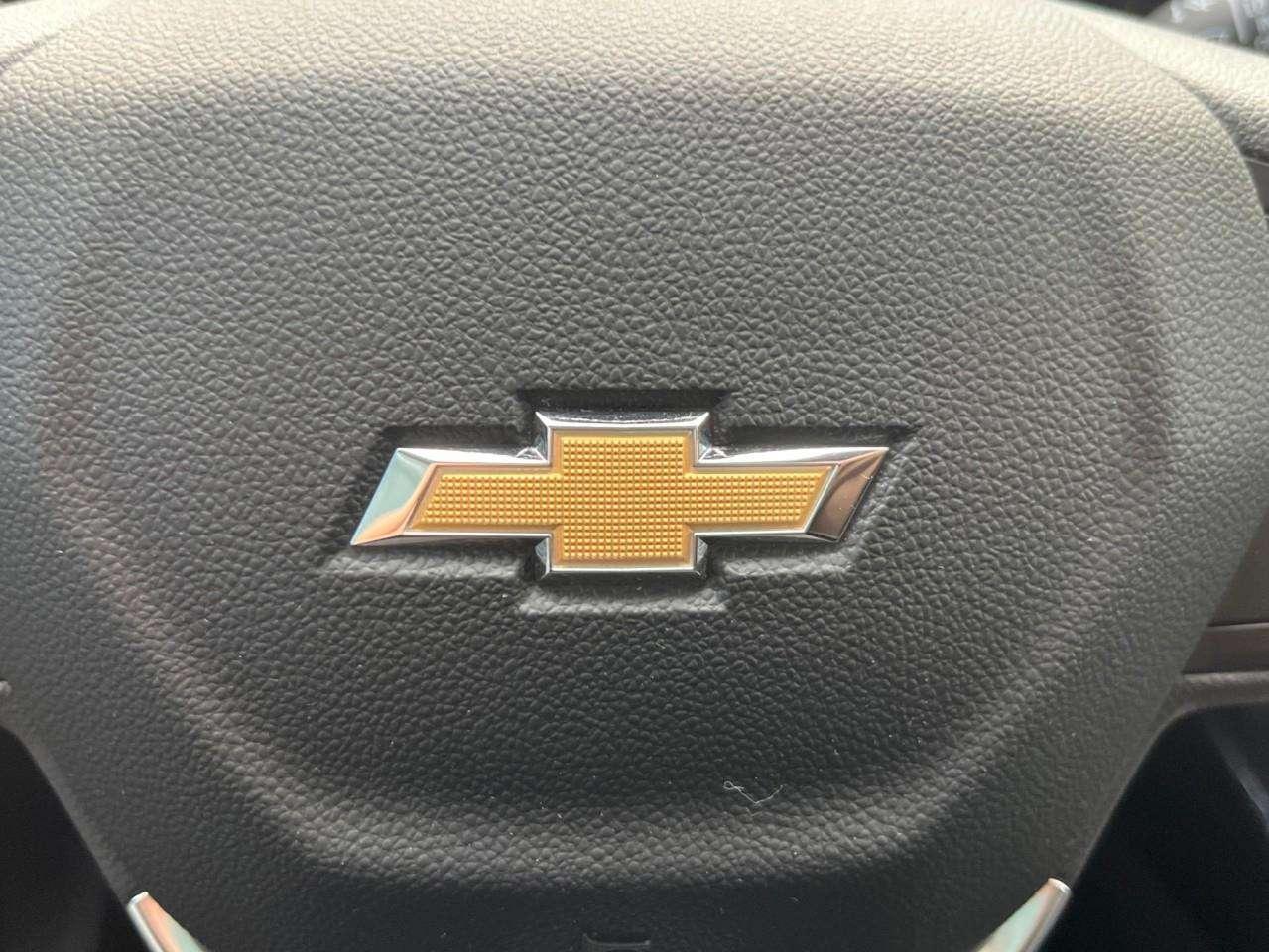 2025 Chevrolet Trax LT SUNROOF PKG CPO RATES APPLY! Photo